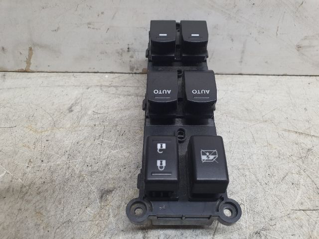 bontott SUZUKI SX4 Ablakemelő Kapcsoló Négyes / Kettes