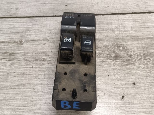 bontott SUZUKI SX4 Ablakemelő Kapcsoló Négyes / Kettes