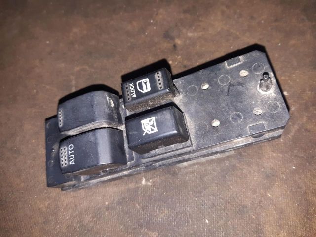 bontott SUZUKI SX4 Ablakemelő Kapcsoló (Pozíciófüggetlen)