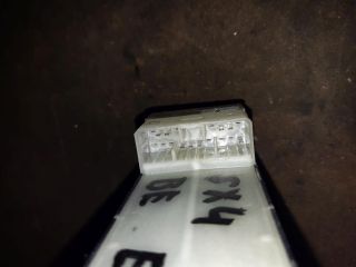 bontott SUZUKI SX4 Ablakemelő Kapcsoló (Pozíciófüggetlen)