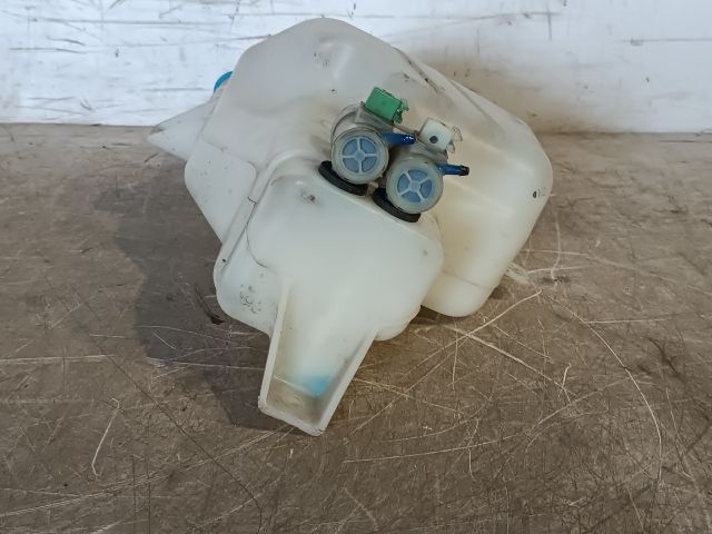 bontott SUZUKI SX4 Ablakmosó Tartály