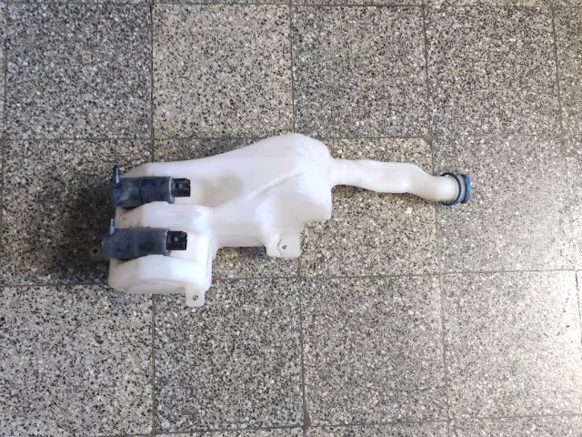 bontott SUZUKI SX4 Ablakmosó Tartály