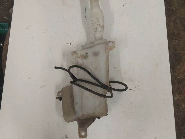 bontott SUZUKI SX4 Ablakmosó Tartály