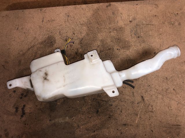 bontott SUZUKI SX4 Ablakmosó Tartály