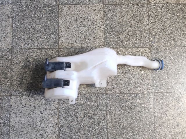 bontott SUZUKI SX4 Ablakmosó Tartály