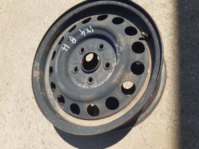 bontott SUZUKI SX4 Acélfelni (1 db)