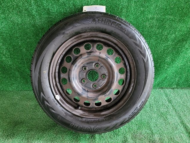 bontott SUZUKI SX4 Acélfelni Gumival (1 db)