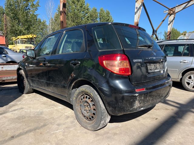 bontott SUZUKI SX4 Acélfelni Szett