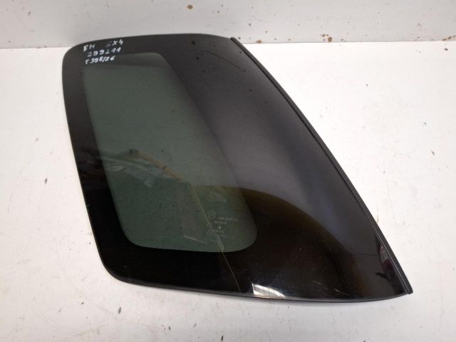 bontott SUZUKI SX4 Bal C Oszlop Oldalablak Üveg