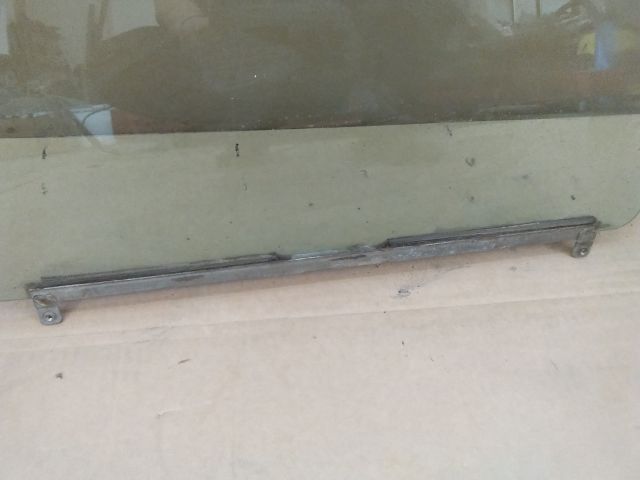 bontott SUZUKI SX4 Bal első Ablak