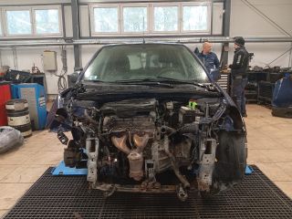 bontott SUZUKI SX4 Bal első Ablak