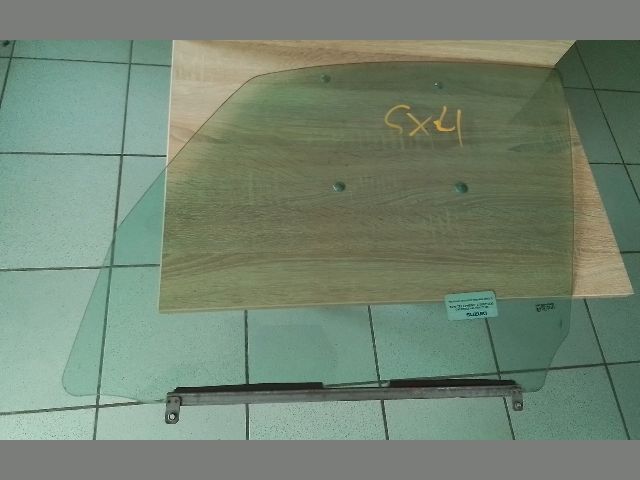 bontott SUZUKI SX4 Bal első Ablak