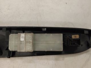 bontott SUZUKI SX4 Bal első Ablakemelő Kapcsoló