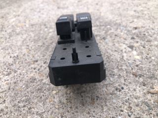 bontott SUZUKI SX4 Bal első Ablakemelő Kapcsoló