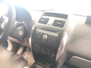 bontott SUZUKI SX4 Bal első Ablakemelő Szerkezet (Elektromos)