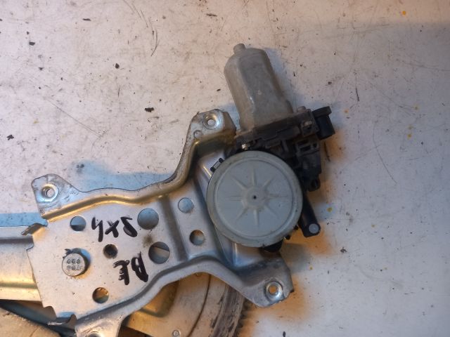 bontott SUZUKI SX4 Bal első Ablakemelő Szerkezet (Elektromos)