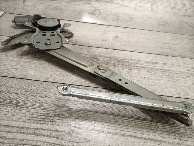 bontott SUZUKI SX4 Bal első Ablakemelő Szerkezet (Elektromos)