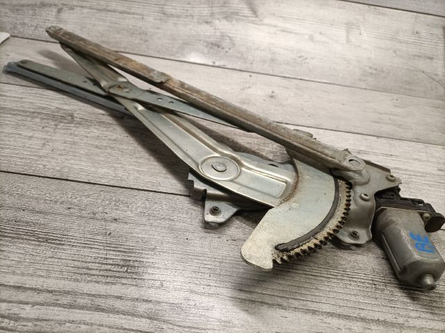 bontott SUZUKI SX4 Bal első Ablakemelő Szerkezet (Elektromos)