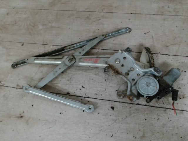 bontott SUZUKI SX4 Bal első Ablakemelő Szerkezet (Elektromos)