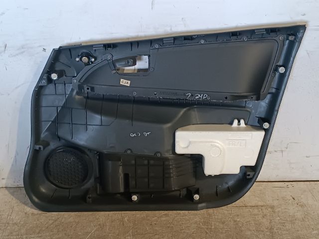 bontott SUZUKI SX4 Bal első Ajtó Kárpit