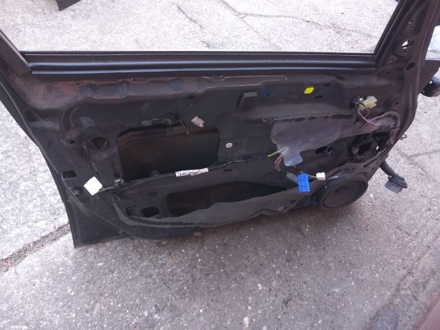 bontott SUZUKI SX4 Bal első Ajtó (Üres lemez)