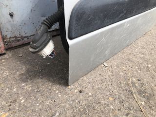 bontott SUZUKI SX4 Bal első Ajtó (Üres lemez)