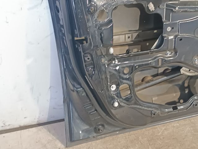 bontott SUZUKI SX4 Bal első Ajtó (Üres lemez)