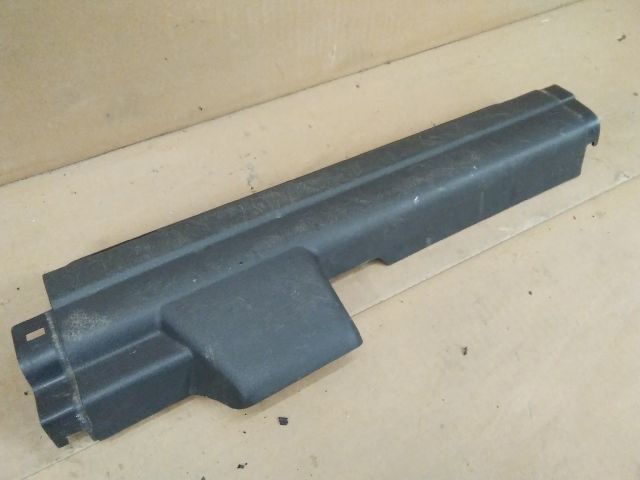 bontott SUZUKI SX4 Bal első Belső Küszöb Burkolat