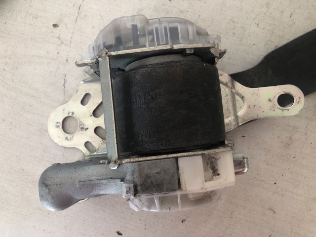 bontott SUZUKI SX4 Bal első Biztonsági Öv