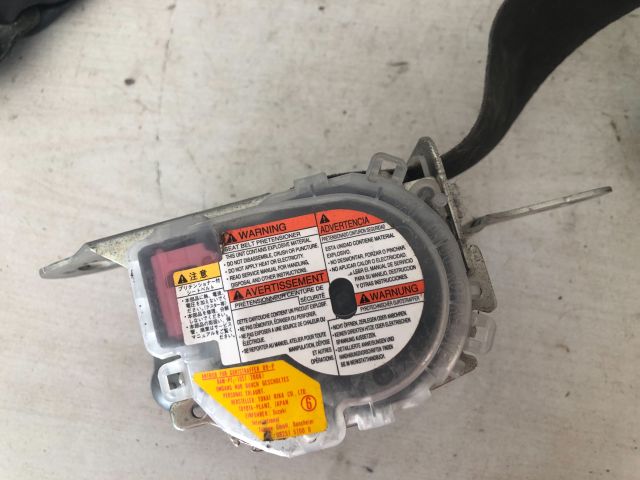 bontott SUZUKI SX4 Bal első Biztonsági Öv