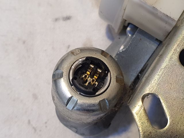 bontott SUZUKI SX4 Bal első Biztonsági Öv