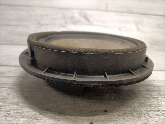 bontott SUZUKI SX4 Bal első Hangszóró