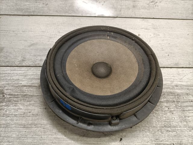 bontott SUZUKI SX4 Bal első Hangszóró
