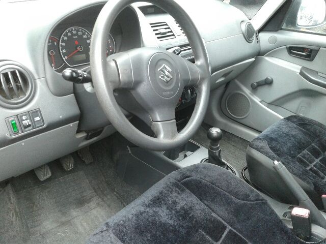 bontott SUZUKI SX4 Bal első Irányjelző