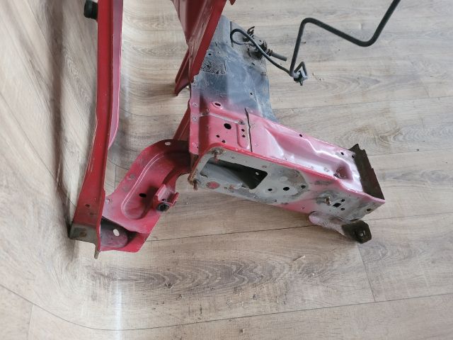 bontott SUZUKI SX4 Bal első Negyed Karosszéria Csomag