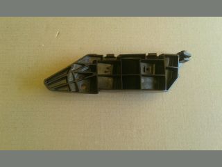 bontott SUZUKI SX4 Bal első Oldal Lökhárító Tartó (Műanyag)