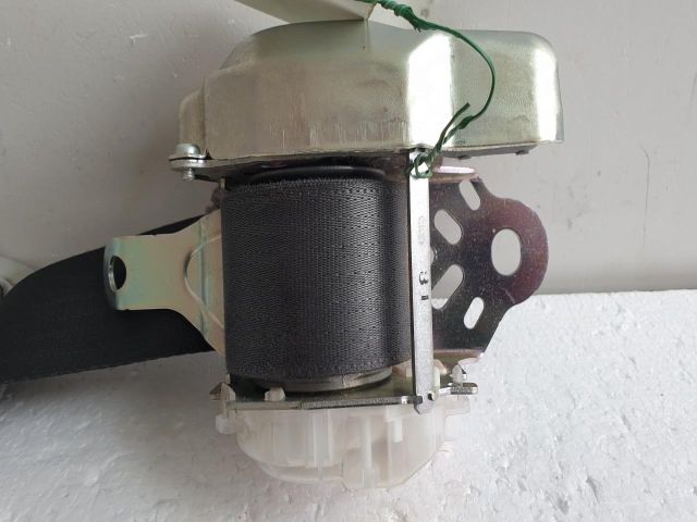 bontott SUZUKI SX4 Bal első Övfeszítő