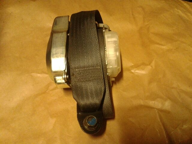 bontott SUZUKI SX4 Bal első Övfeszítő