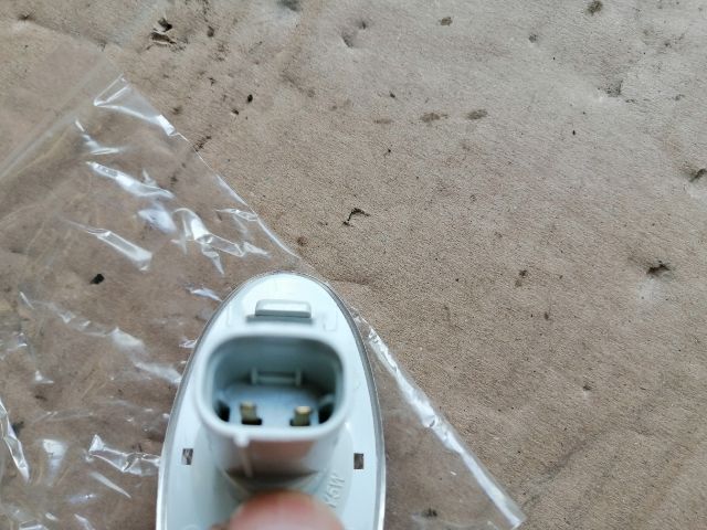 bontott SUZUKI SX4 Bal első Sárvédő Irányjelző