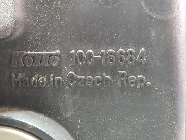 bontott SUZUKI SX4 Bal Fényszóró