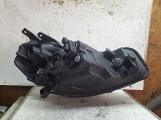 bontott SUZUKI SX4 Bal Fényszóró