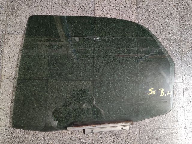 bontott SUZUKI SX4 Bal hátsó Ablak