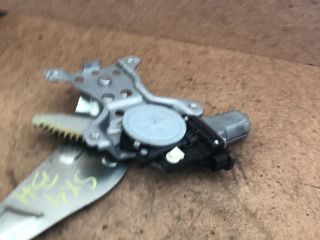 bontott SUZUKI SX4 Bal hátsó Ablakemelő Szerkezet (Elektromos)