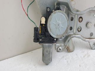 bontott SUZUKI SX4 Bal hátsó Ablakemelő Szerkezet (Elektromos)