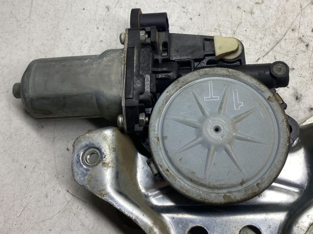 bontott SUZUKI SX4 Bal hátsó Ablakemelő Szerkezet (Elektromos)