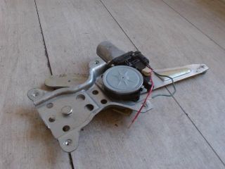 bontott SUZUKI SX4 Bal hátsó Ablakemelő Szerkezet (Elektromos)