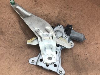 bontott SUZUKI SX4 Bal hátsó Ablakemelő Szerkezet (Elektromos)