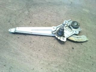 bontott SUZUKI SX4 Bal hátsó Ablakemelő Szerkezet (Mechanikus)