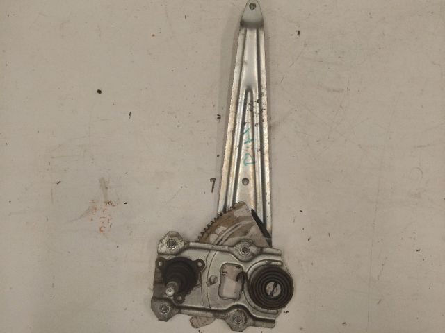 bontott SUZUKI SX4 Bal hátsó Ablakemelő Szerkezet (Mechanikus)