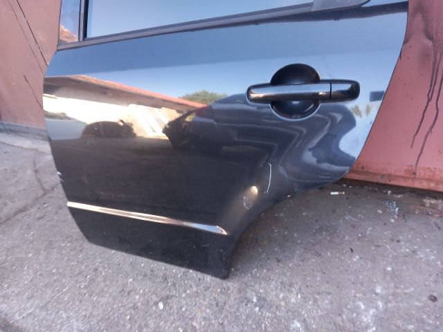 bontott SUZUKI SX4 Bal hátsó Ajtó (Üres lemez)